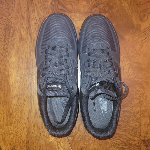 Nike Air Force 1 Gore-Tex All Black Anthracite Leather/Fabric CT2858-001 - Picture 2 of 15